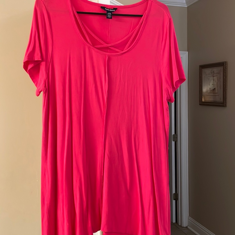 Hot Pink VNeck cotton top
